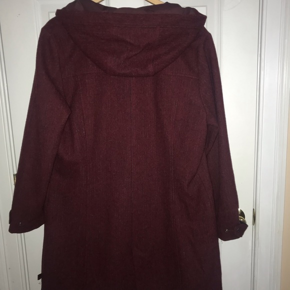 Woolrich Hooded Jacket - Picture 2 of 5